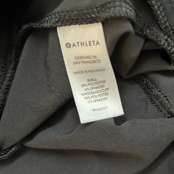 Athleta Classic Black Active Pants size 16 - Picture 8 of 8